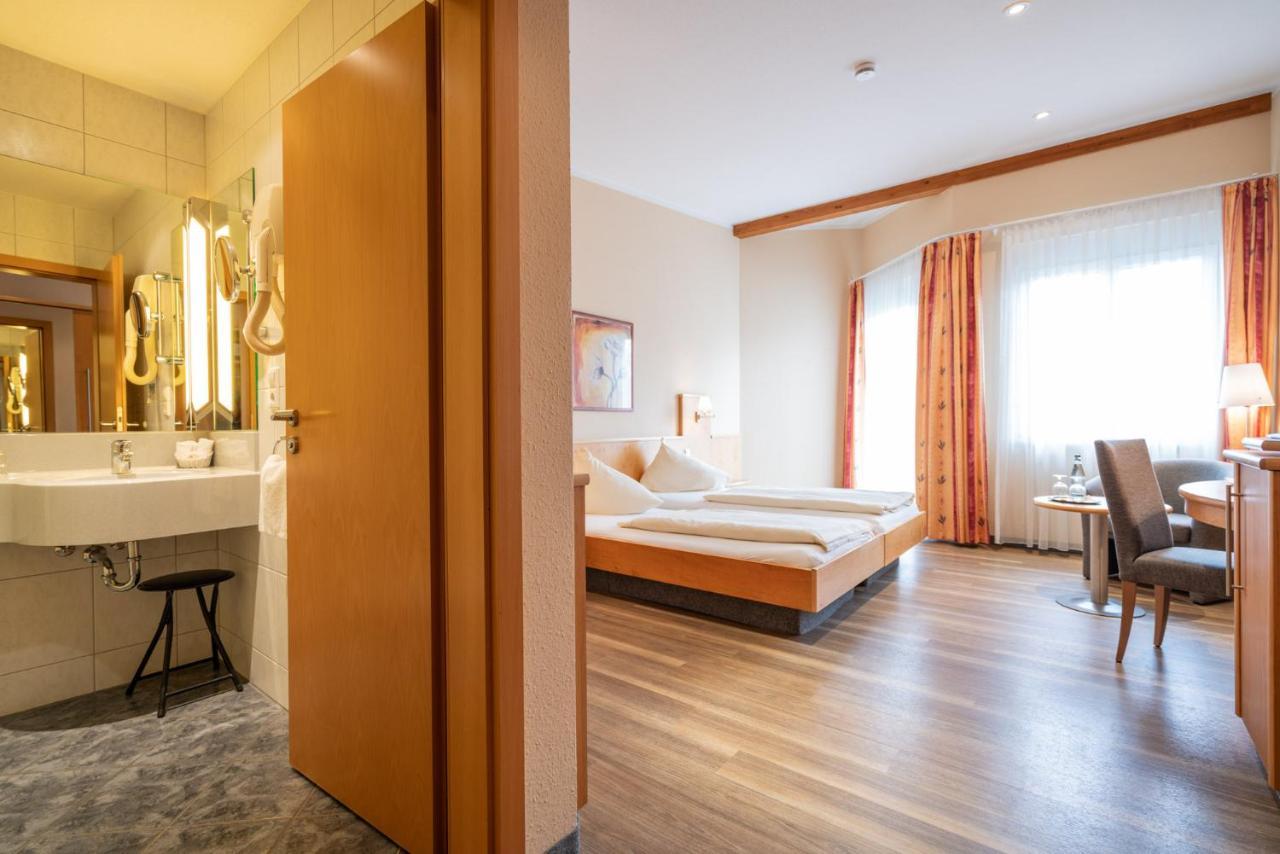 Hotel-Gasthaus Adler Schopfheim Eksteriør bilde
